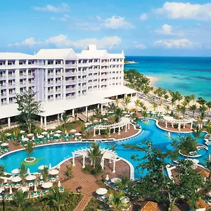 https://hotel-riu-ocho-rios.comcaribbean.com